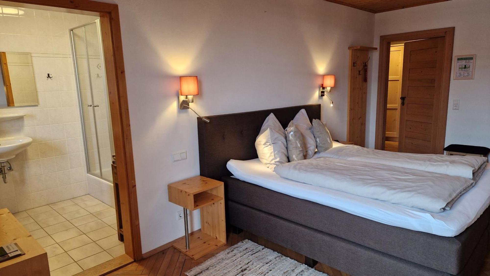 Hotel Landgasthof Alter Wirt Fischbachau Ngoại thất bức ảnh